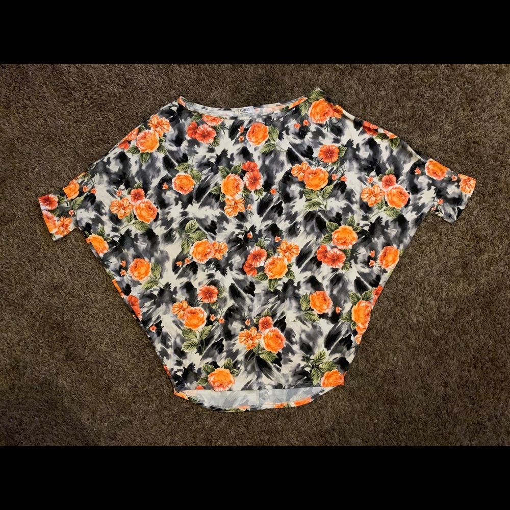 Frumos Women’s Dolman Top